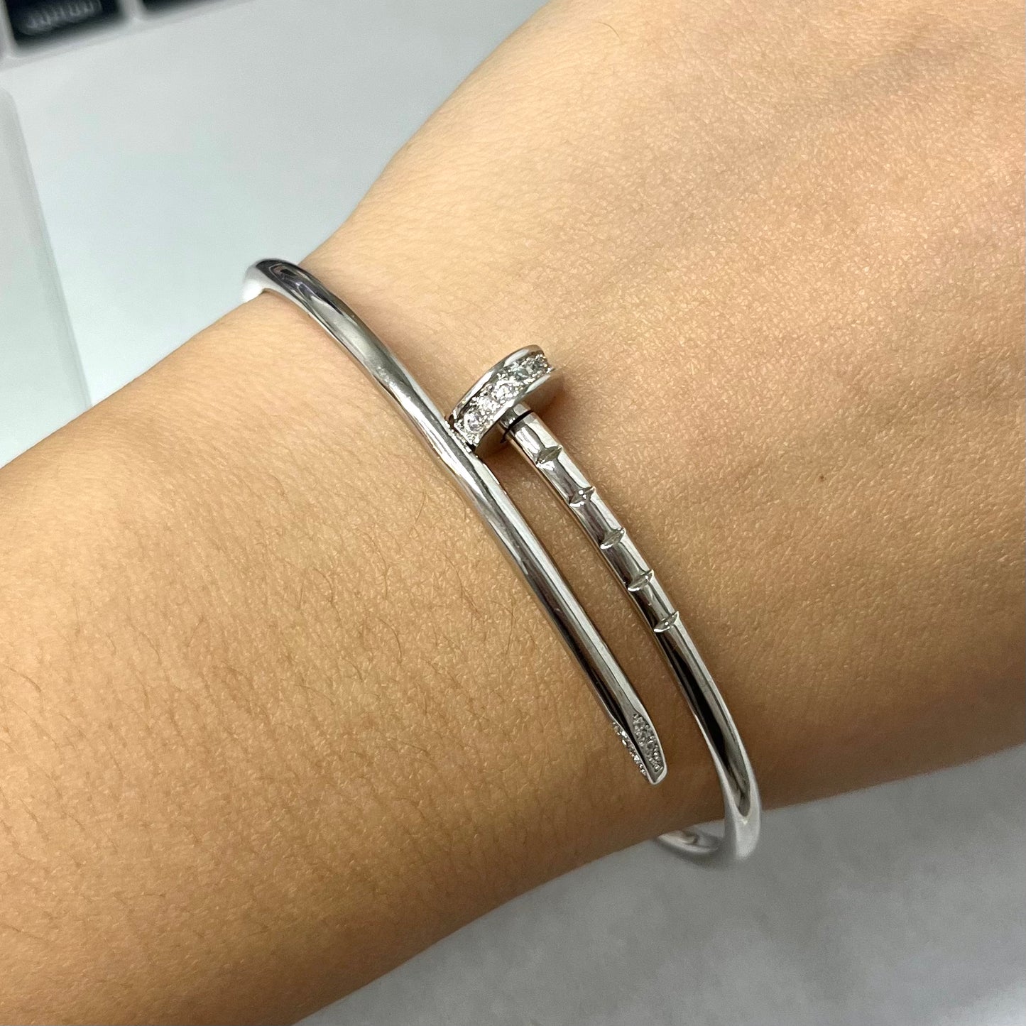 RayRay Stone Nail Bangle (thin)